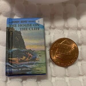 Zuru Mini Brands Book Series 2 Hardy Boys Book The House on the Cliff-ultra rare